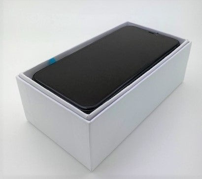 iBox Luxe Matt White for iPhone XR, 11 to 16, 11 Pro to 16 Pro